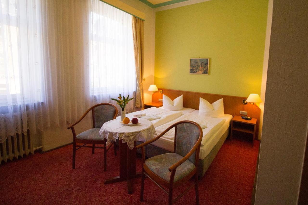 Hotel Central Bad Elster Kültér fotó