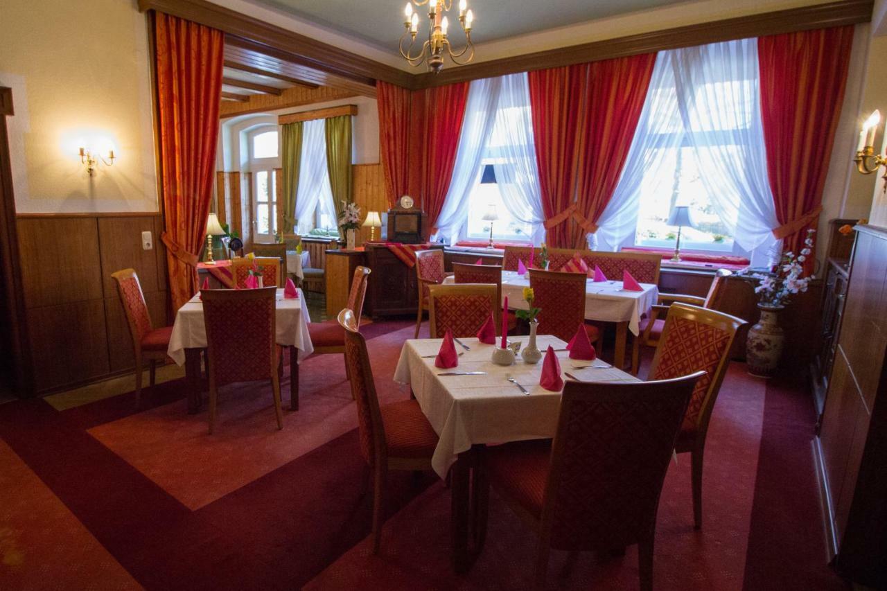 Hotel Central Bad Elster Kültér fotó